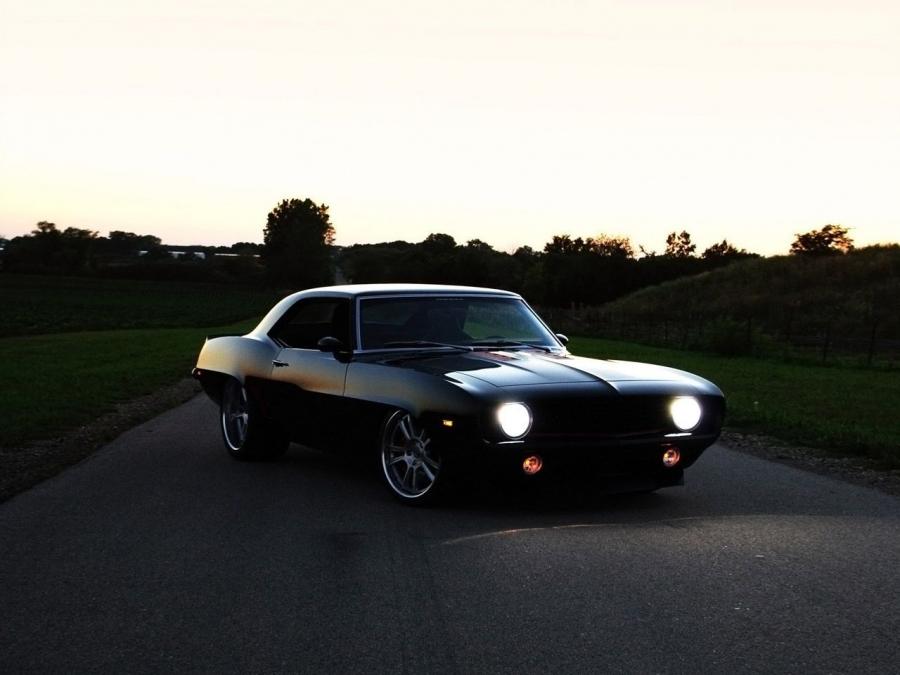  Chevrolet Camaro by Roadster Shop 1969 года  (фото 12 из 22)